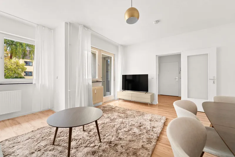 Charmante 4-Zimmer Wohnung in Neukölln - voll möbliert — photo 1